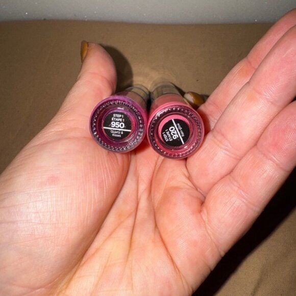 Sally Hansen It Takes Two Miracle Gel Nail Color & Top Coat Bundle - Pink Purple - Picture 3 of 3